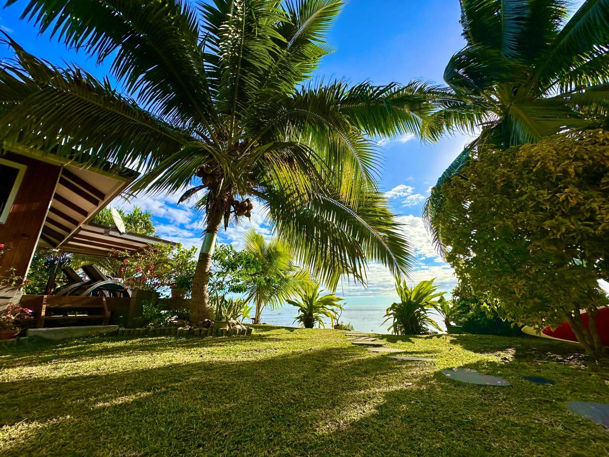 O'Coco Bungalow- Breathtaking Waterfront Views, Endless Memories Paea Екстер'єр фото