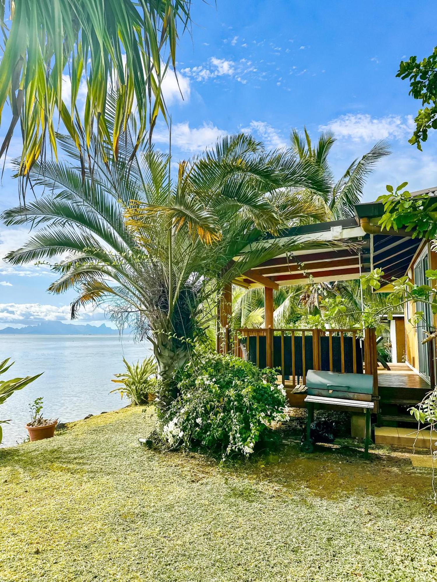 O'Coco Bungalow- Breathtaking Waterfront Views, Endless Memories Paea Екстер'єр фото