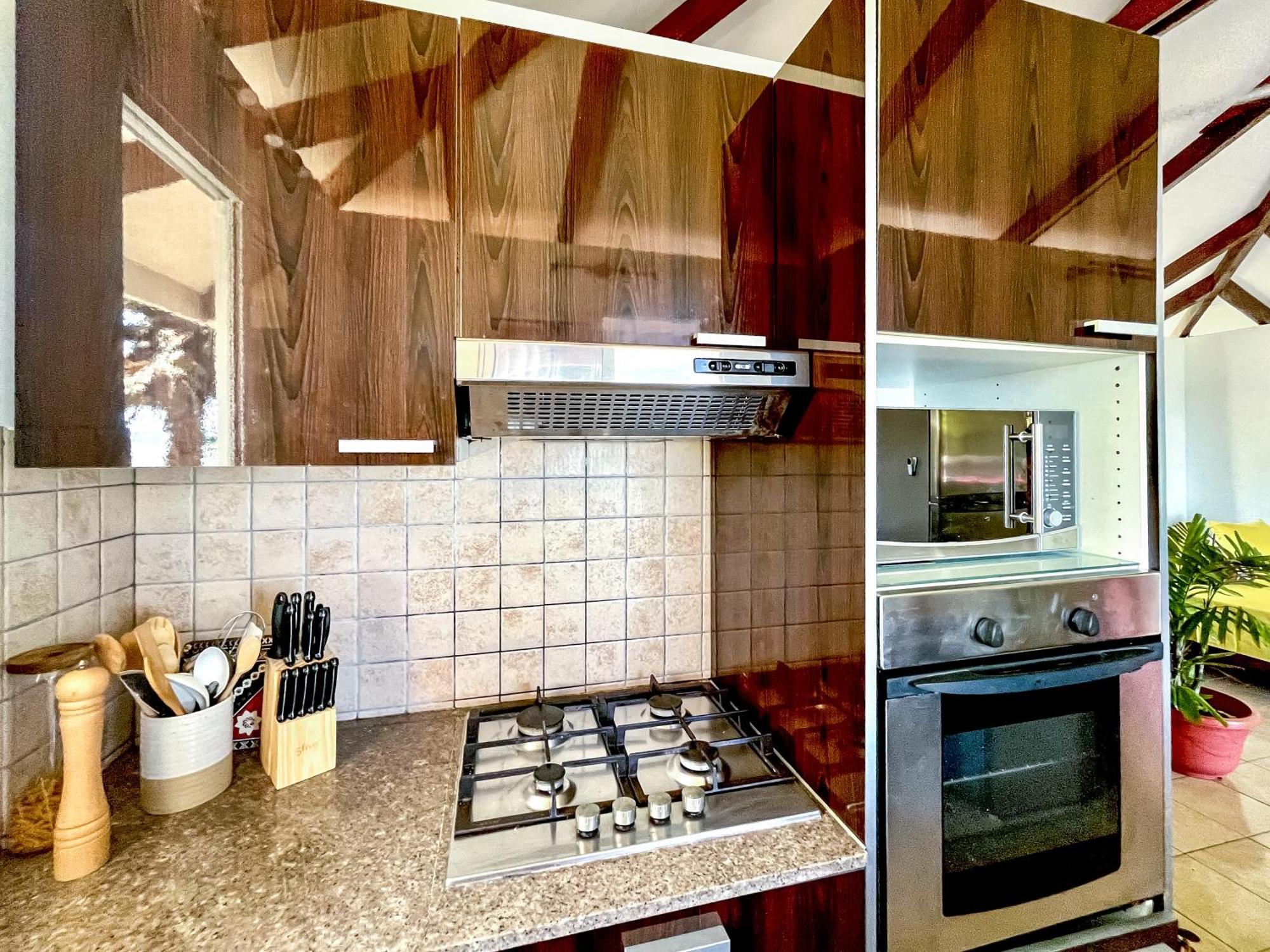O'Coco Bungalow- Breathtaking Waterfront Views, Endless Memories Paea Екстер'єр фото