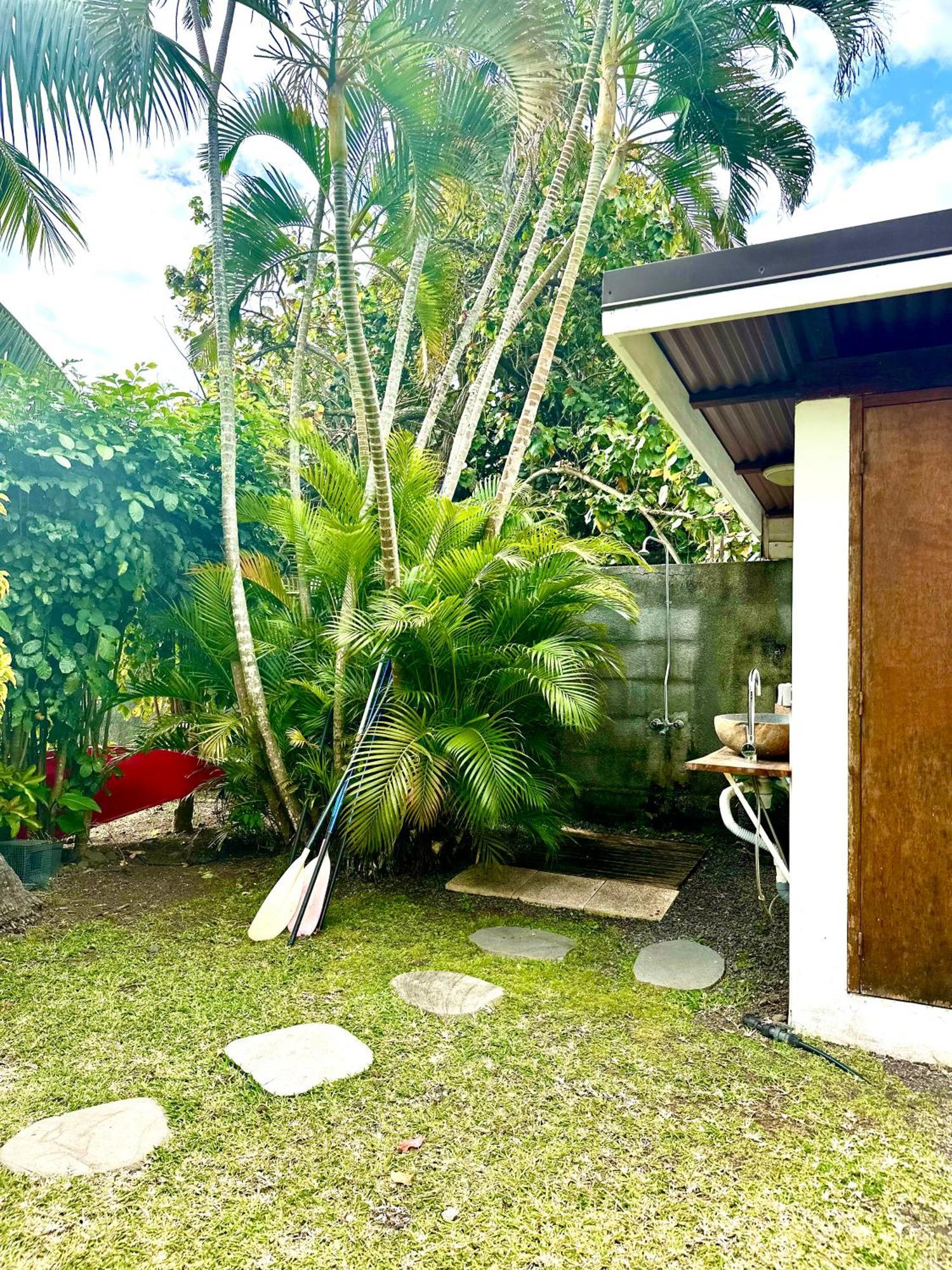 O'Coco Bungalow- Breathtaking Waterfront Views, Endless Memories Paea Екстер'єр фото